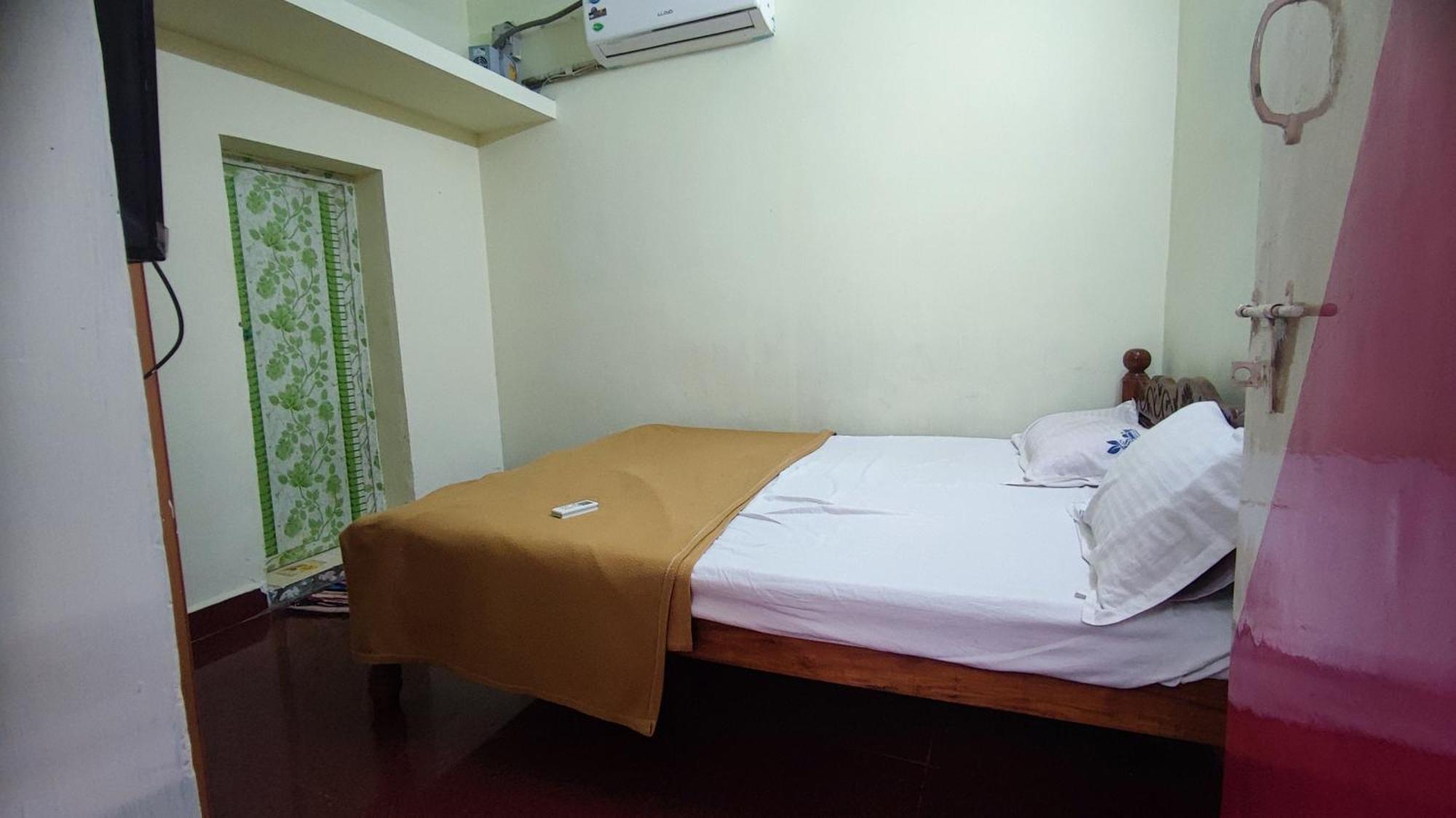 Sr Villa Stay Kottakuppam Bagian luar foto